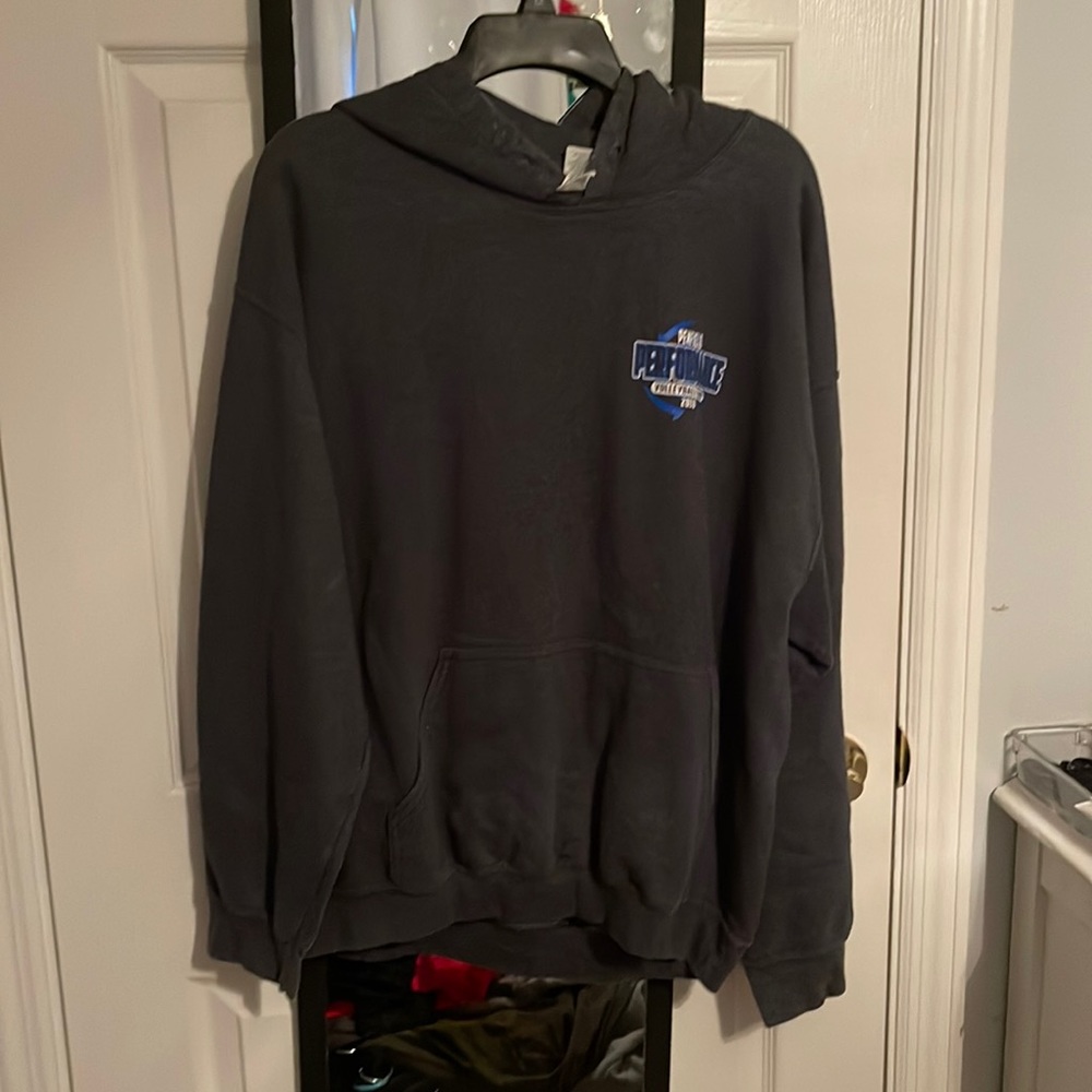 (penfield performance camp) size: XL, brand: gildan heavy blend, colour: grey